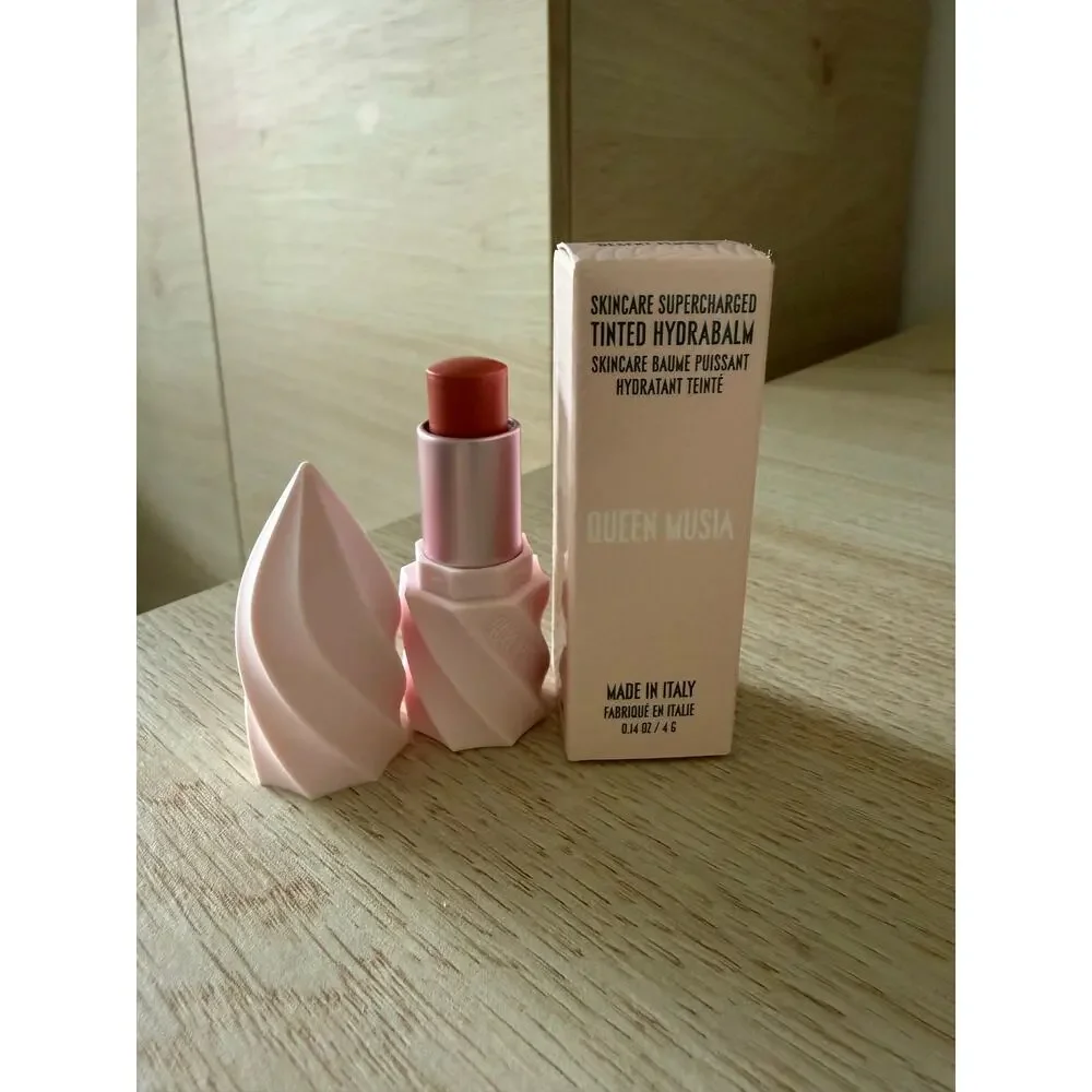 $28 Queen Musia Tinted Hydrabalm Desert Flower Faded Coral Nude New